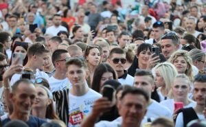 Foto: Facebook / Koncert Šejle Zonić u Bihaću