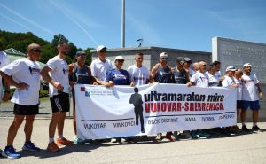 Foto: Dž. K. / Radiosarajevo.ba / Maratonci iz Vukovara stigli u Potočare