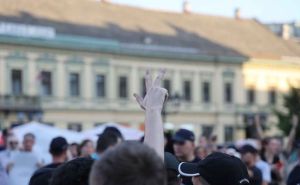 Foto: RINGIER / Sukob antifašista i desničara u Novom Sadu