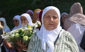 Foto: Fena / Majke Srebrenice i preživjele žrtve genocida obišli mjesta masovnih stratišta