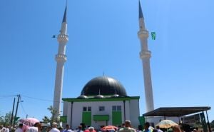 Foto: Mina / Svečano otvoren Islamski centar i džamija