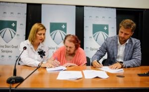 Foto: A. K. / Radiosarajevo.ba / Potpisivanje ugovora  o sanaciji stambenih jedinica socijalno ugroženim osobama