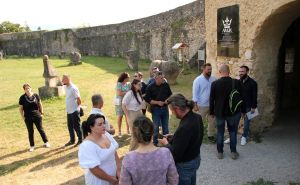 Foto: Festival 'Kruna Bosne' / U Cazinu se BiH voli posebnim intenzitetom