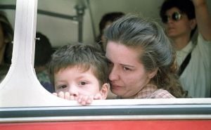 Foto: Manoocher Deghati / Djeca u periodu opsade Sarajeva