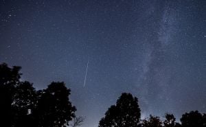 Foto: Anadolija / Meteorska kiša Perseidi osvijetlila nebo širom svijeta