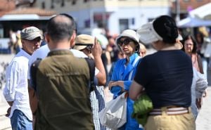 Foto: N. G. / Radiosarajevo.ba / Baščaršija ispunjena turistima