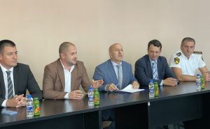 Foto: Vlada KS / MUP Kantona Sarajevo dodijelio četiri vozila MUP-u BPK Goražde