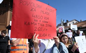 Foto: N. G. / Radiosarajevo.ba / Protesti mladih u Sarajevu