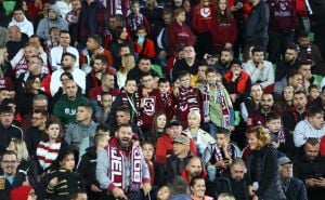 Foto: Dž.K./Radiosarajevo / Navijači pred vječiti derbi