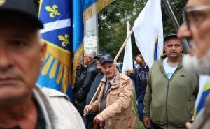 Foto: Dž. K. / Radiosarajevo.ba / Protesti ispred OHR-a