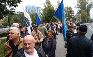 Foto: Dž. K. / Radiosarajevo.ba / Protesti ispred OHR-a