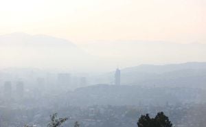 Foto: Dž. K. / Radiosarajevo.ba / Magla u Sarajevu