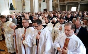 Foto: FENA / Svetom misom u Kraljevoj Sutjesci obilježena 600. obljetnica rođenja kraljice Katarine