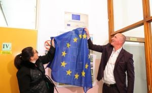 Foto: eeas.europa.eu / EU obnovila sportsku salu Osnovne škole "Izet Šabić"u Vogošći