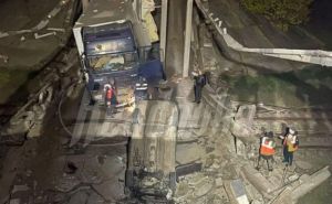 Foto: Prtscr / X.com / Srušeni most na Krimu