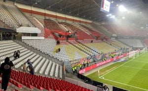 Foto: X / Magla na stadionu u Freiburgu