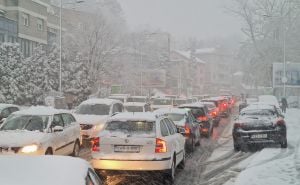 Foto: M.F./Radiosarajevo.ba / Kolaps saobraćaja