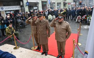 Foto: N. G. / Radiosarajevo.ba / Polaganje cvijeća ispred Vječne vatre