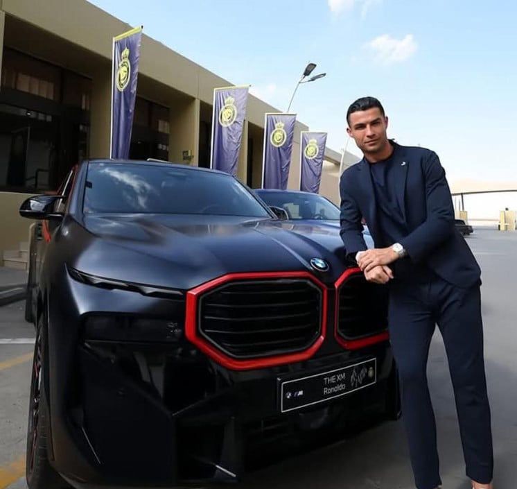 Cristiano Ronaldo vlasnik novog BMW-ovog hibrida XM