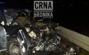 Foto: Crna hronika / Automobil u kojem je poginuo Emin Duvnjak