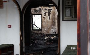 Foto: MINA  / Hadži Pašina džamija nakon požara