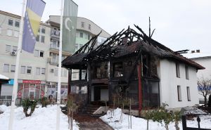 Foto: MINA  / Hadži Pašina džamija nakon požara