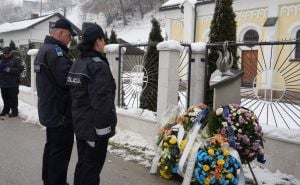 Foto: MUP KS / Obilježena 12. godišnjica ubistva policijskog službenika Muhidina Pivodića