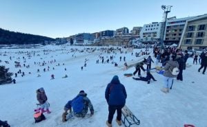 Foto: A. K. / Radiosarajevo.ba / Veliki broj građana i turista na Bjelašnici