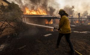 Foto: AA / Požari u Los Angelesu