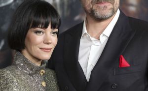 Foto: EPA / Lily Allen i David Harbour