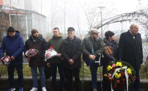 Foto: Dž. K. / Radiosarajevo.ba / Sjećanje na ubijenu djecu na Alipašinom Polju