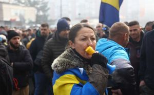 Foto: Dž. K. / Radiosarajevo.ba / Protesti ispred Vlade Federacije BiH