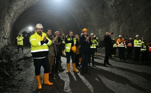FOTO: Facebook / Probijen tunel u Hotonju