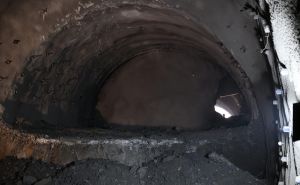 FOTO: Facebook / Probijen tunel u Hotonju