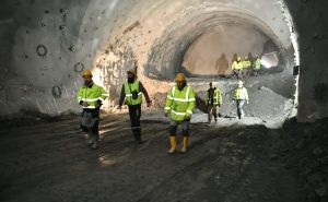 FOTO: Facebook / Probijen tunel u Hotonju