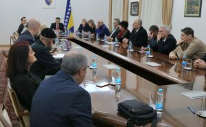 Foto: Predsjedništvo BiH / Član predsjedništva BiH imao sastanak sa predstavnicima udruženja