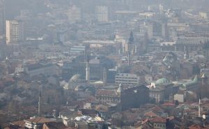 Foto: A.K./Radiosarajevo.ba / Magla u Sarajevu
