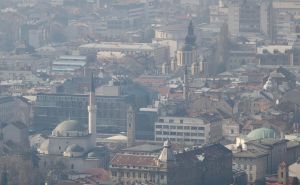 Foto: A.K./Radiosarajevo.ba / Magla u Sarajevu