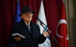 Foto: A.K./Radiosarajevo.ba / Tursko-japanski duo na Sarajevskoj zimi