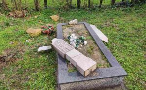 Foto: MIZ Mostar / Vandali uništili i oskrnavili groblje na Kantarevcu