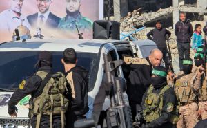 Foto: AA / Palestinske grupe predale tri izraelska zarobljenika