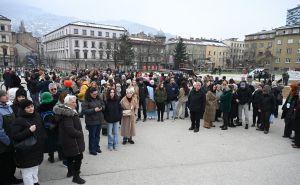 Foto: N. G. / Radiosarajevo.ba / Protesti u Sarajevu zbog ubistva Inele i njenog sina