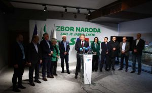 Foto: Dž.K. / Radiosarajevo.ba / Vanredno obraćanje SDA