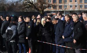 Foto: Dž.K. / Radiosarajevo.ba / Pristalice Milorada Dodika ispred Suda BiH