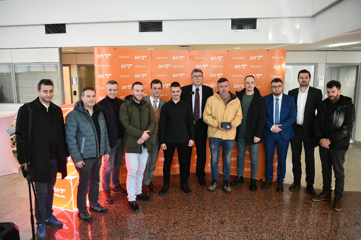 BH Telecom uručio ključeve električnog automobila sretnom dobitniku