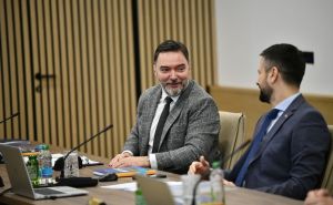 Foto: A. K. / Radiosarajevo.ba / Sjednica Vijeća ministara BiH / Staša Košarac, Srđan Amidžić
