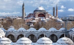 FOTO: AA / Aja Sofija pod snijegom