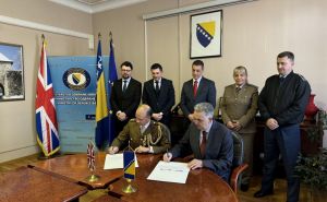 Foto: Ministarstvo odbrane BiH / Sporazum između Ministarstva odbrane i Ujedinjenog Kraljevstva