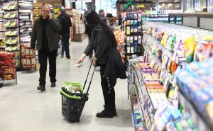 Foto: Dž. K. / Radiosarajevo.ba / Crvena jabuka Pofalići