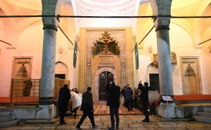 Foto: N. G. / Radiosarajevo.ba / Teravih-namaz u Begovoj džamiji